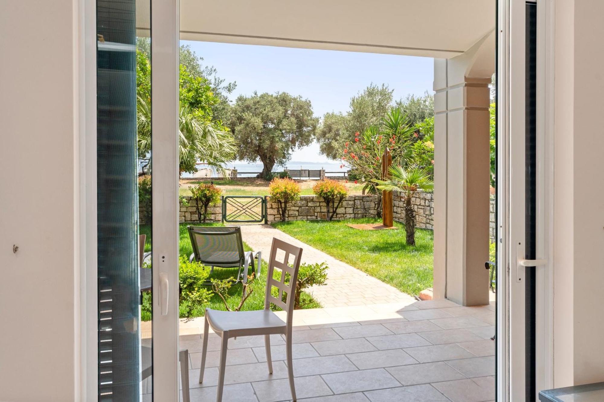 Waterfront Barbati By Villa2Be Exterior photo